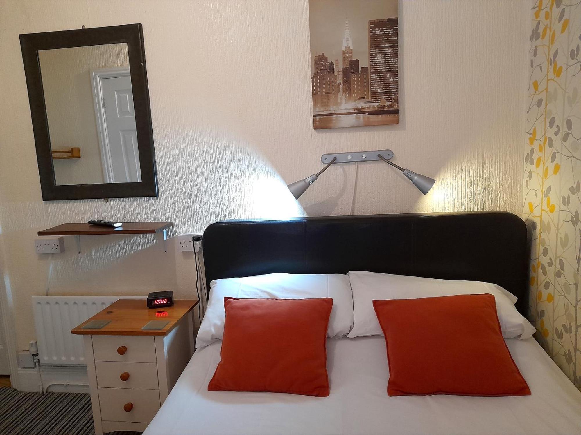 Phoenix Guest House بلاكبول الغرفة الصورة