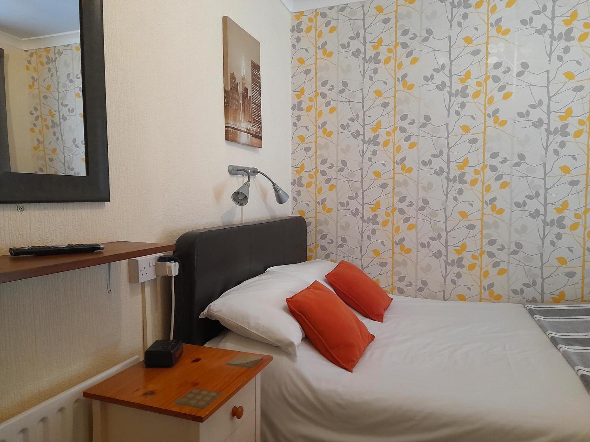 Phoenix Guest House بلاكبول الغرفة الصورة