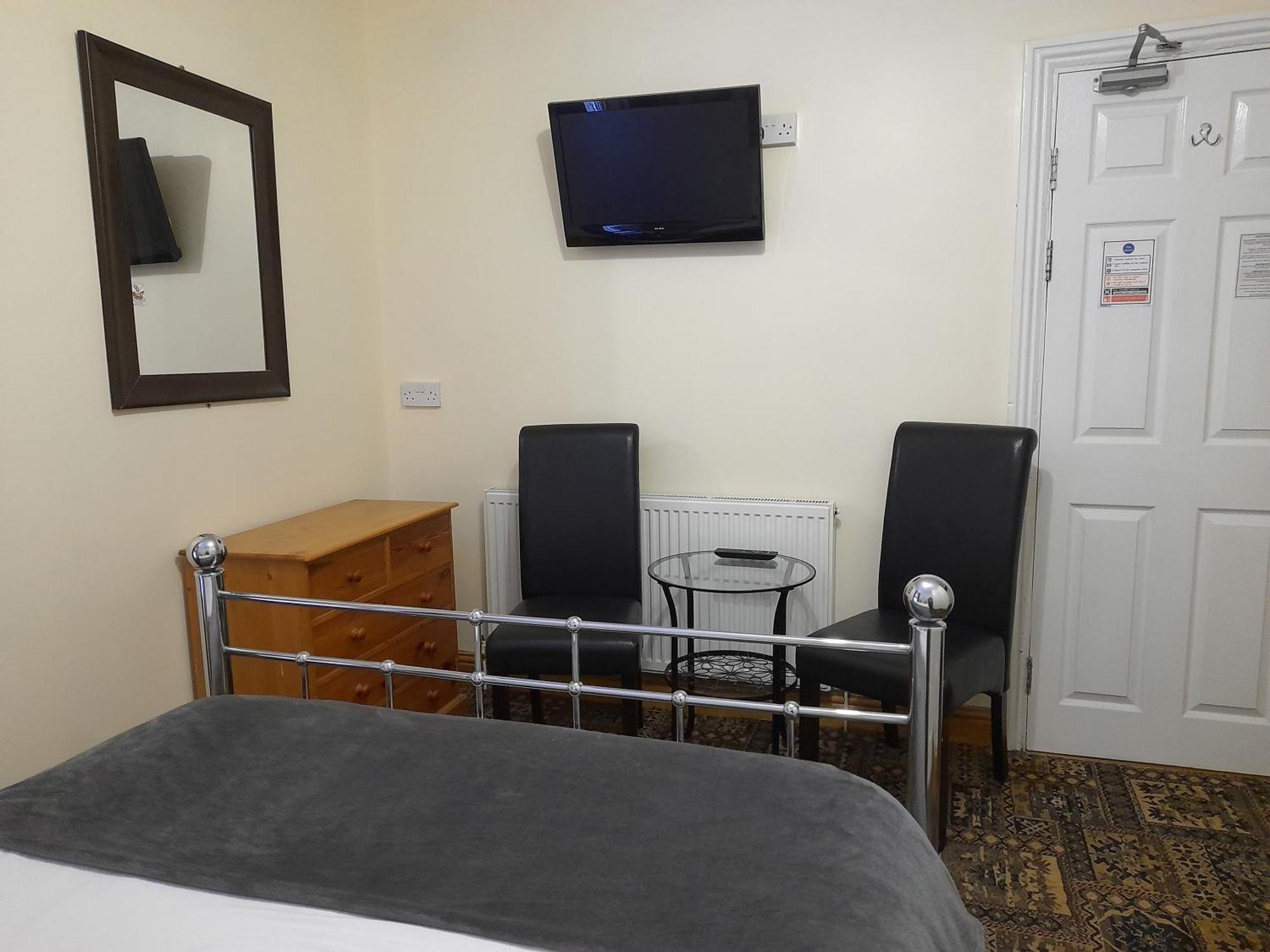 Phoenix Guest House بلاكبول الغرفة الصورة